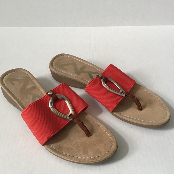 anne klein thong sandals